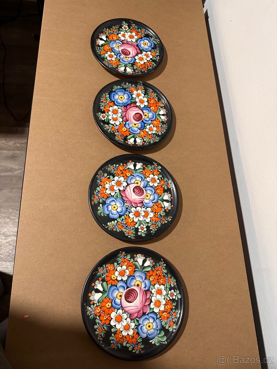 Malované dezertní talíře - 2