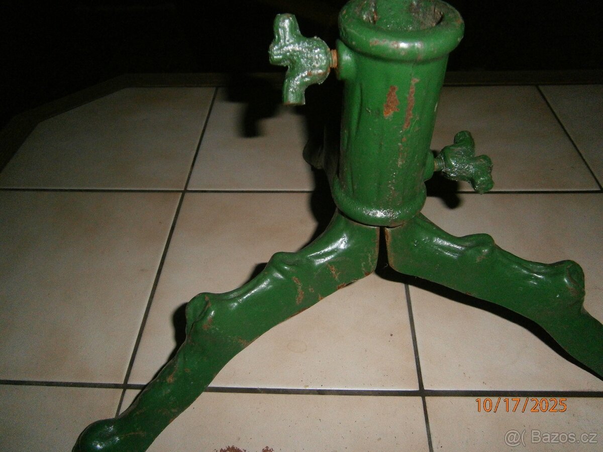 Stojan na vánoční stromek - 2