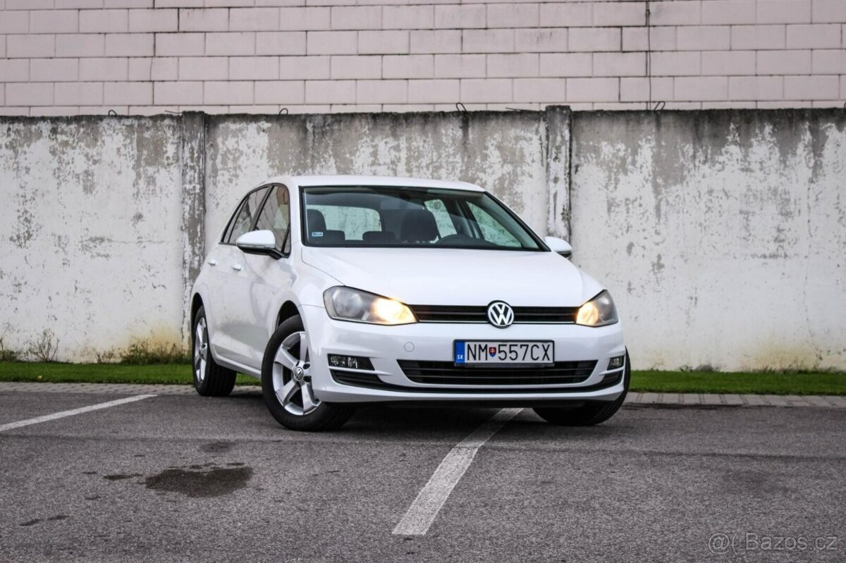 Volkswagen Golf 1.2 TSI Comfortline - 2