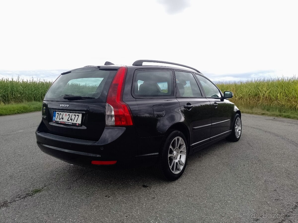 Volvo V50 - 2