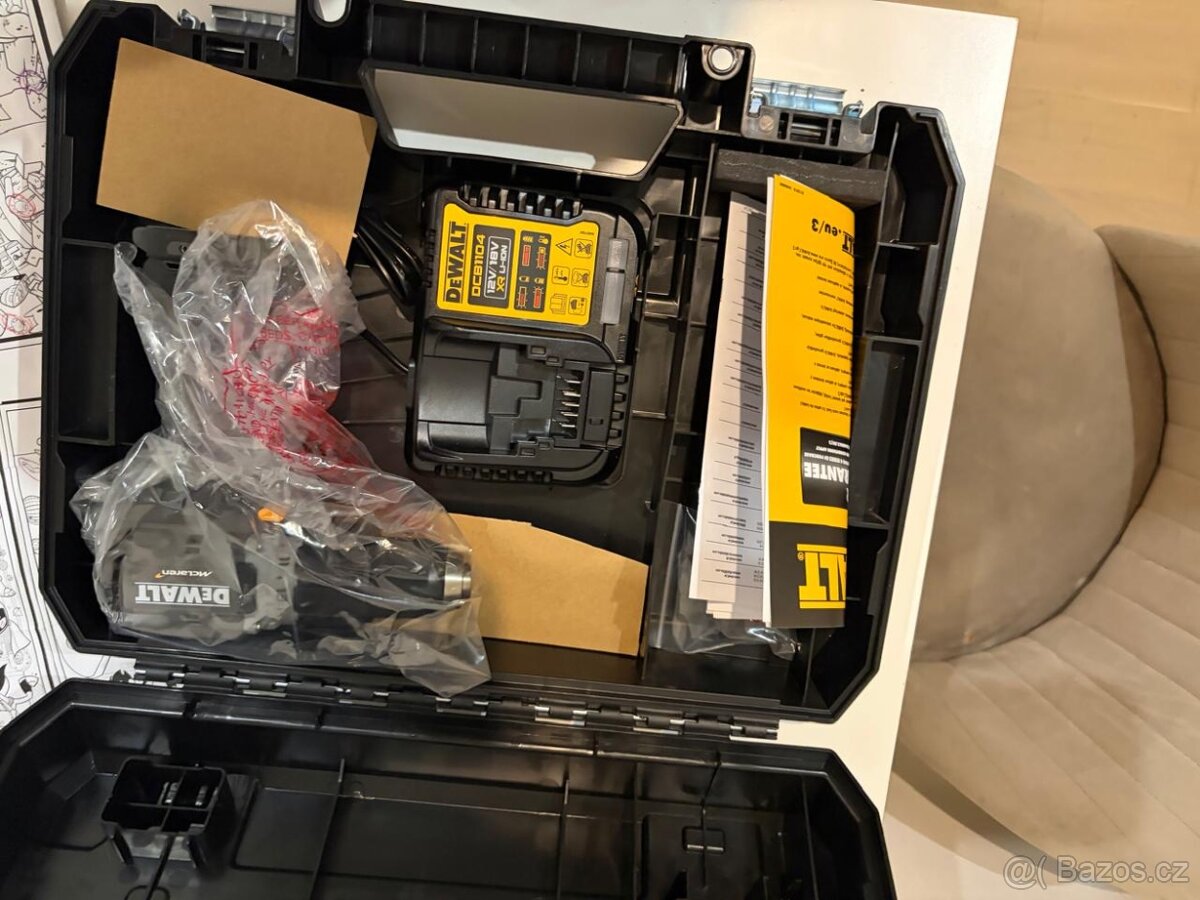 Aku šroubovák DEWALT mclaren DCD85MP1T - 2