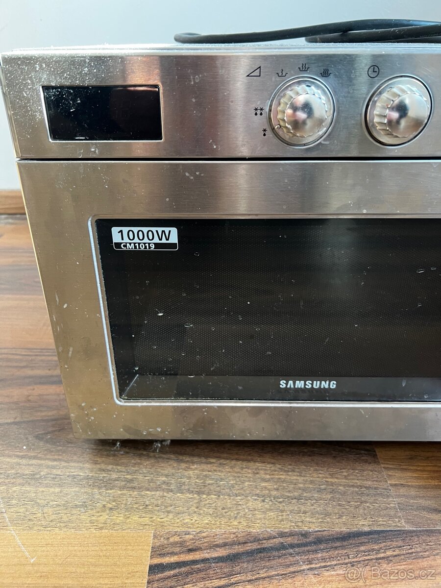 Milrovlnka Samsung - 2