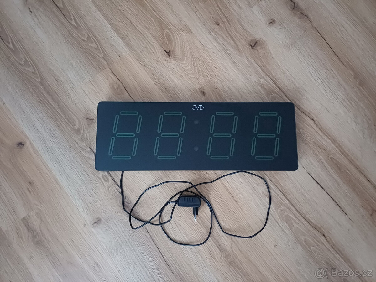 Digitální hodiny JVD DH1.3 - TOP STAV - 2