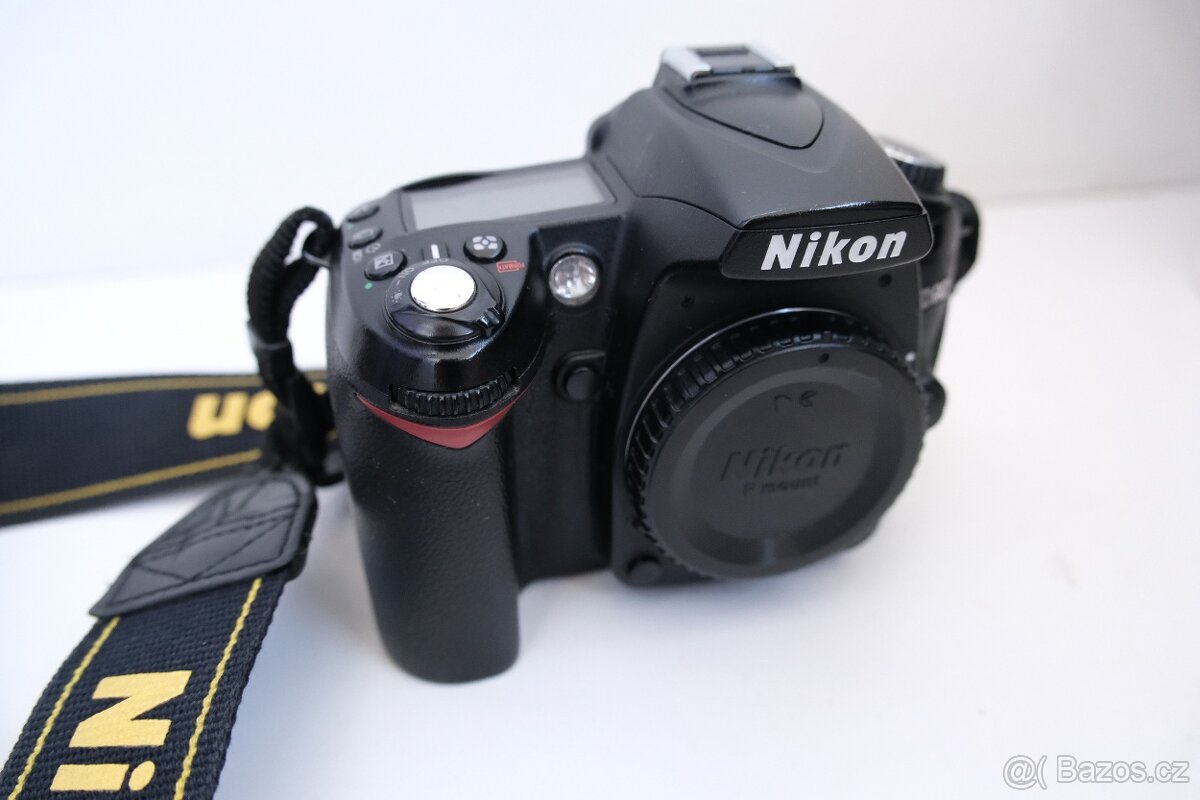 NIKON D90 - 2