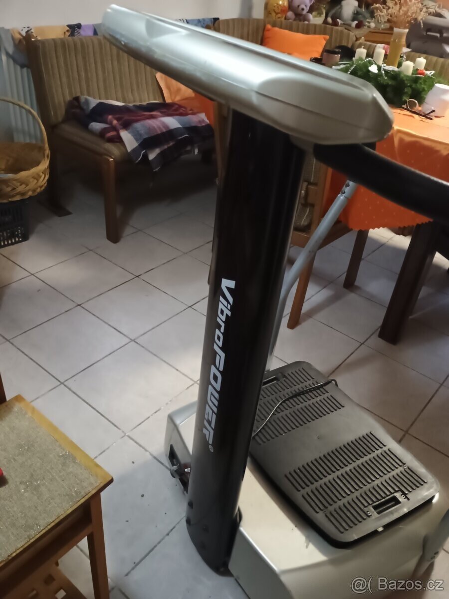 Posilovací stroj - 2