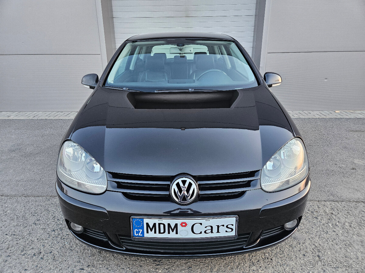 VW Golf 5 1.4 benzín kůže - 2