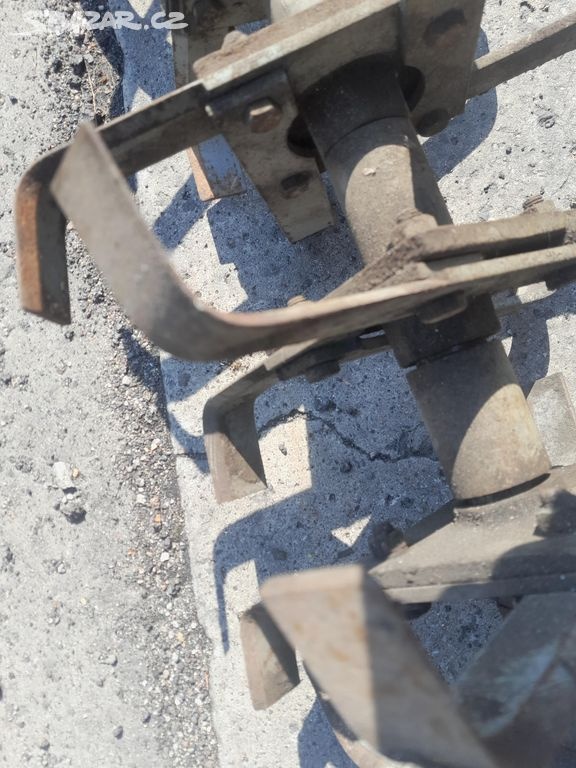 Prodám rotavator k malotraktorům tera vari - 2