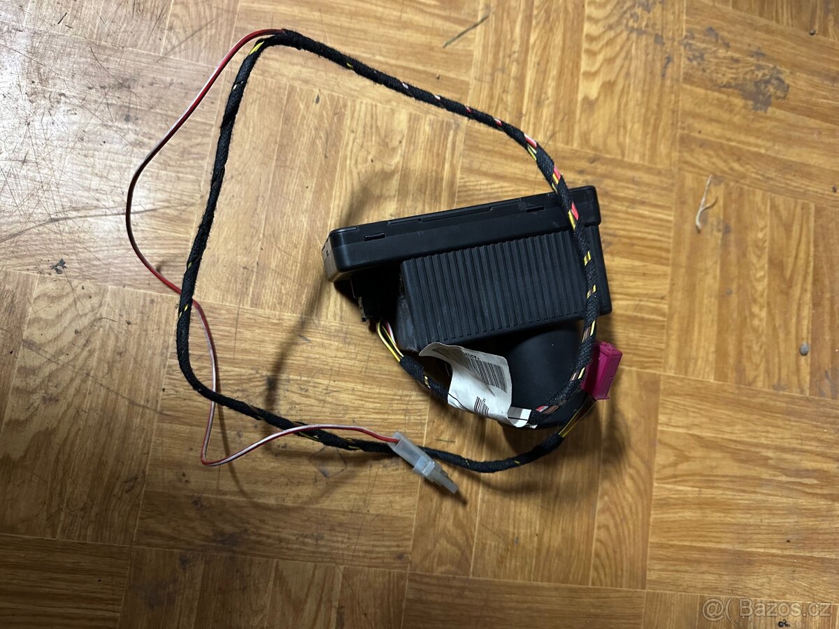 Mercedes vakuová pumpa - 2