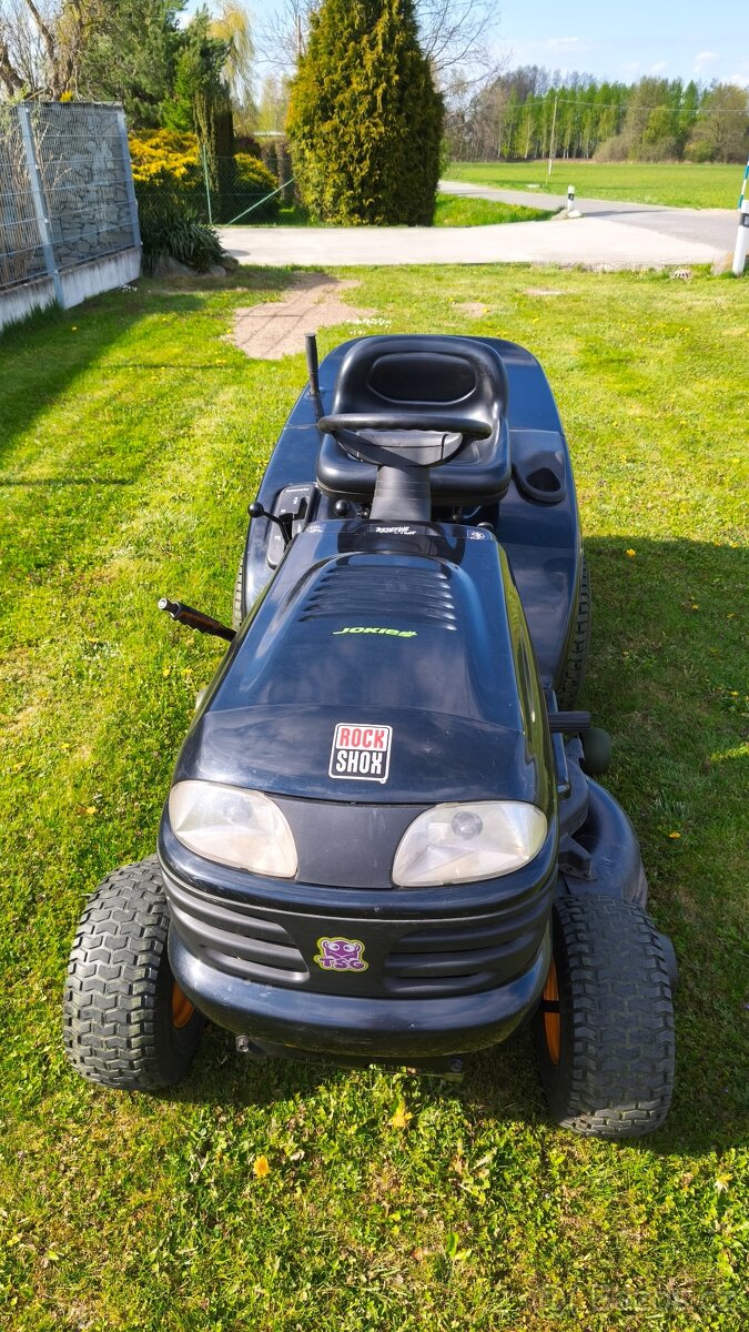 Zahradní traktor Partner - 2