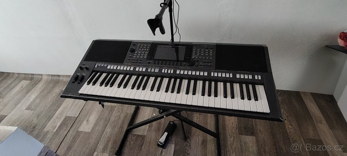 Yamaha - 2