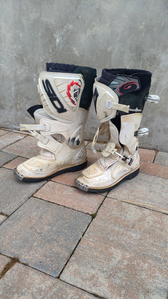 prodám boty enduro dětské č.37 - 2