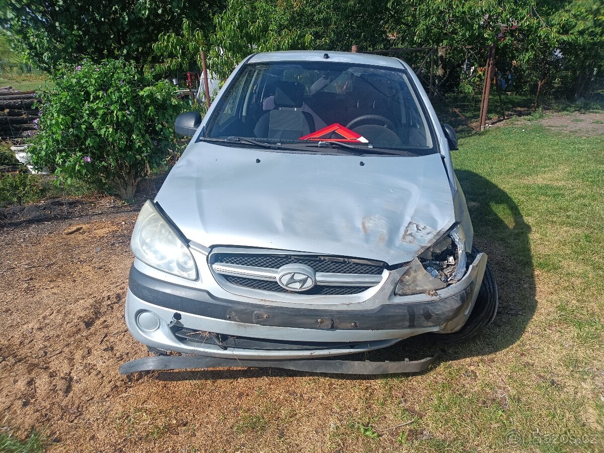 Hyundai Getz bouraný - 2