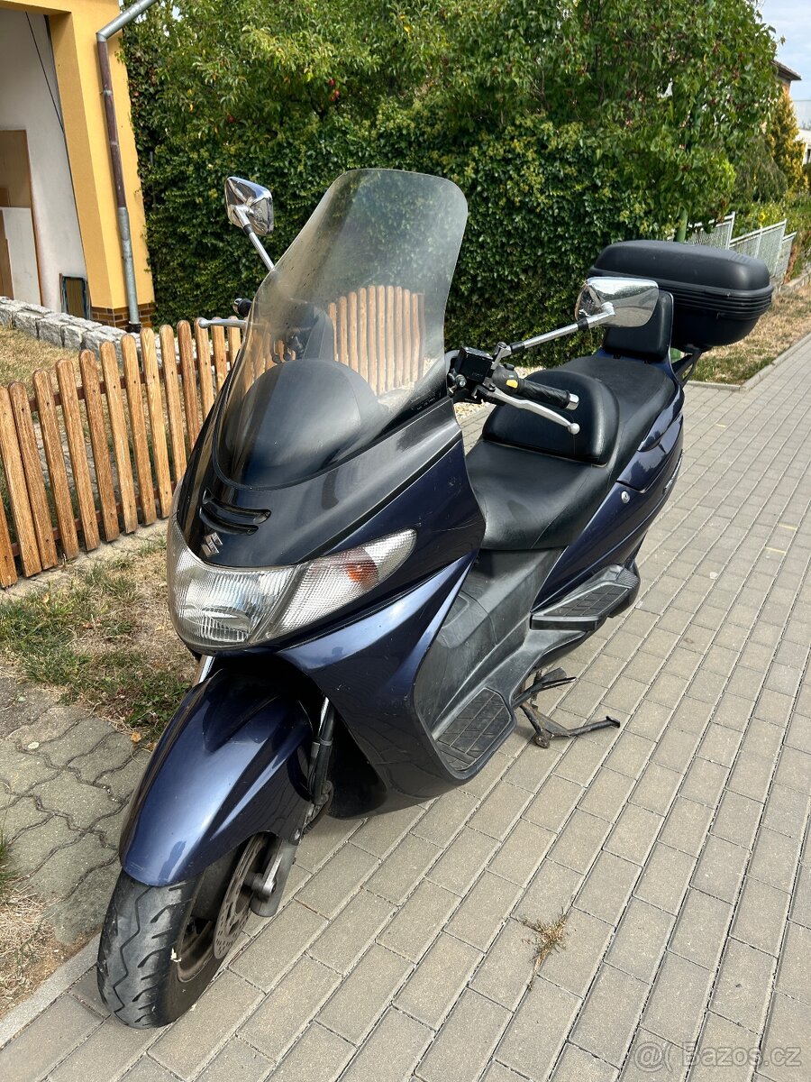 Suzuki Burgman 250 - 2
