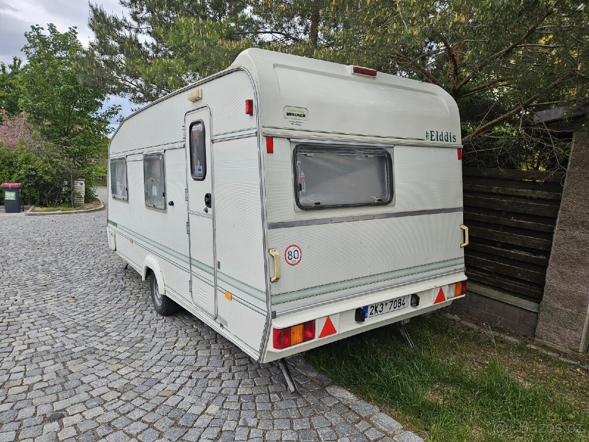 Rustikální anglický karavan Elddis - 2