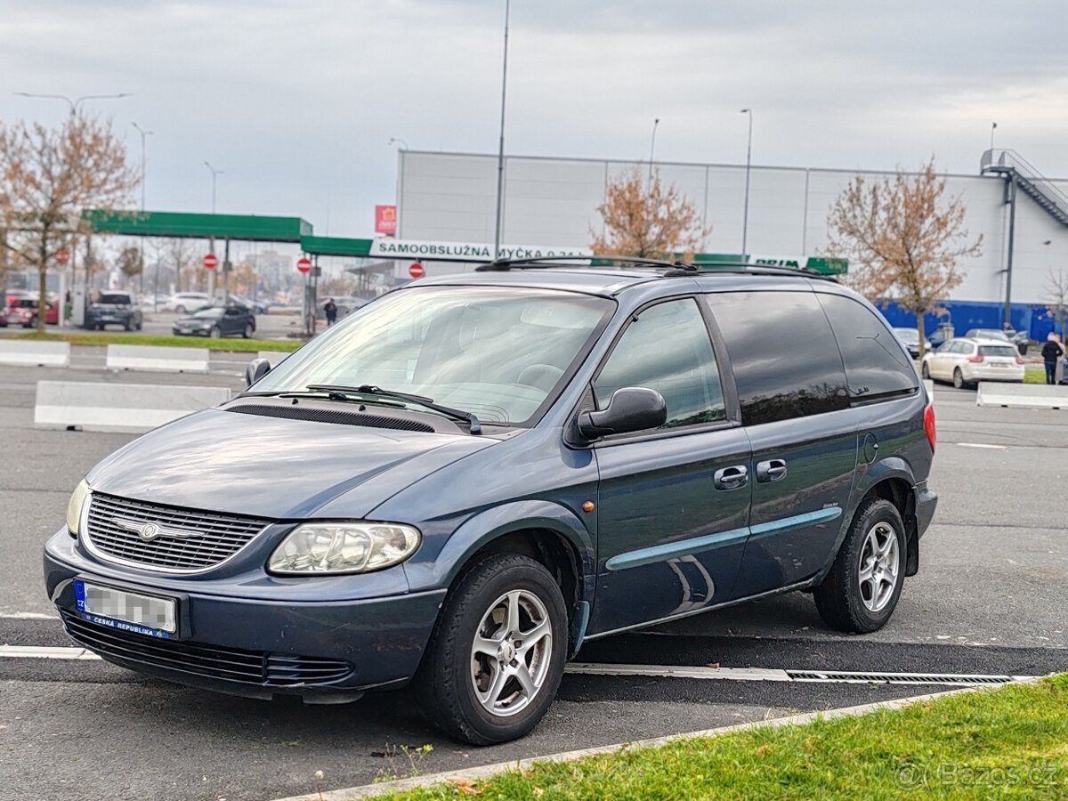Chrysler Voyager 2.4i LPG 7 míst - 2