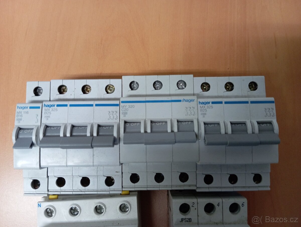 Elektromateriál -Jističe - 2