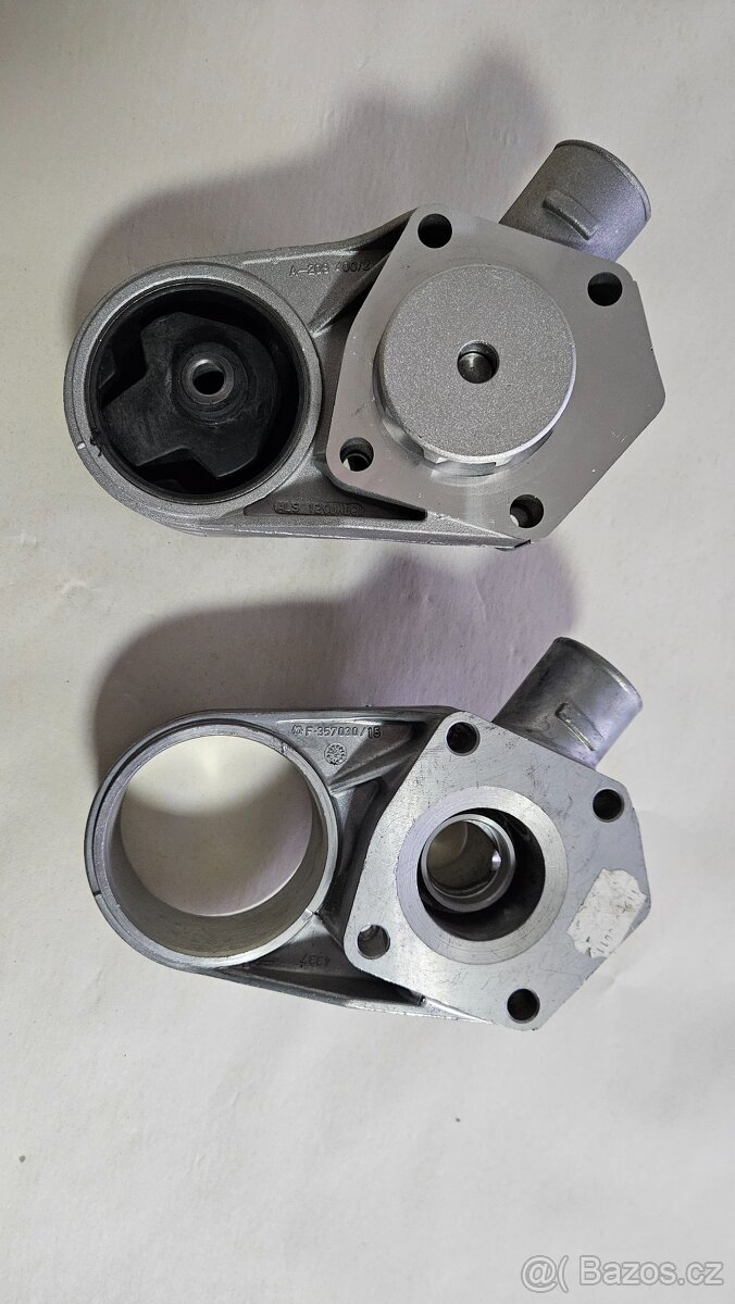 Vodní čerpadlo, těleso čerpadla Škoda Felicia, Favorit - 2