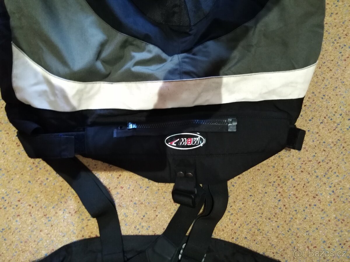 MOTORKÁŘSKÉ KALHOTY. - 2