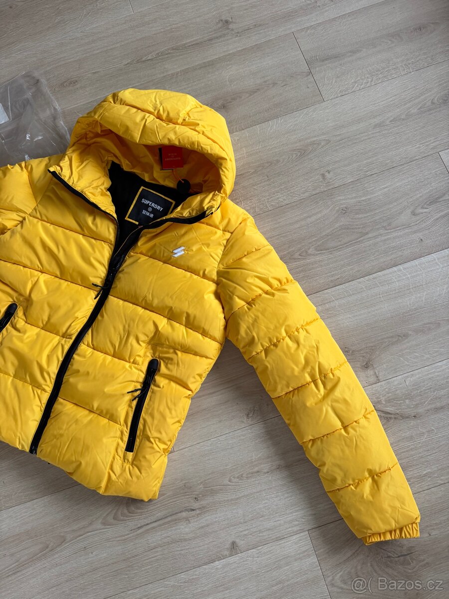 Superdry panská péřovka, vel M, nová, - 2