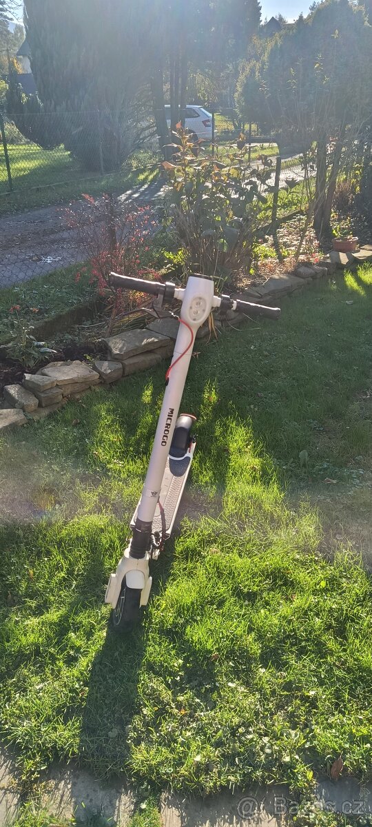 Elektrická koloběžka Microgo M5 - 2