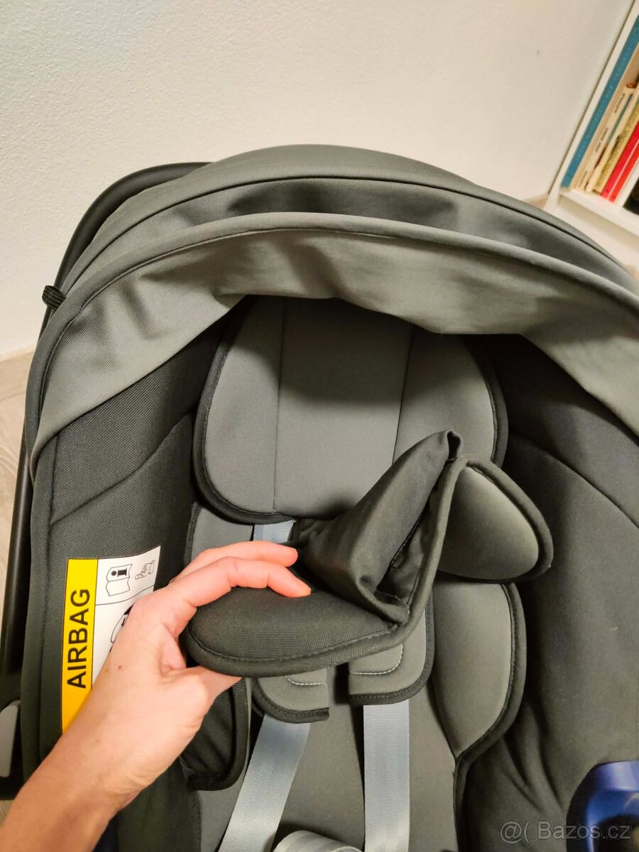 Dětská autosedačka - 2