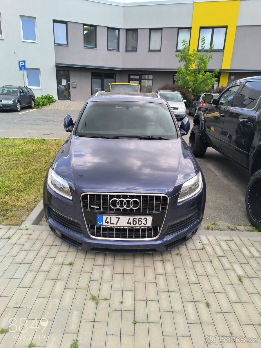 Audi Q7 4,2Tdi - 2