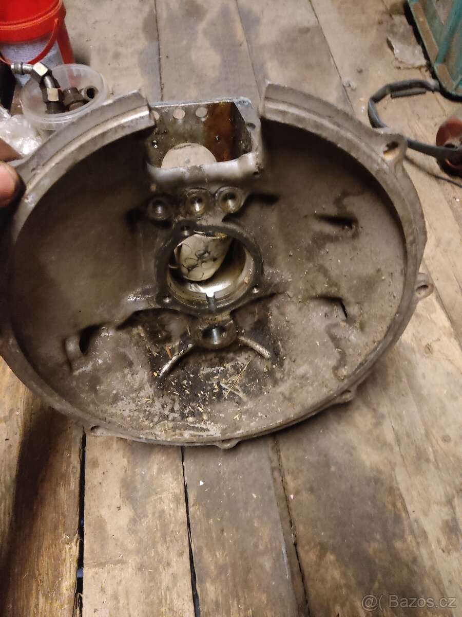 Obal převodovky Spartak - 2