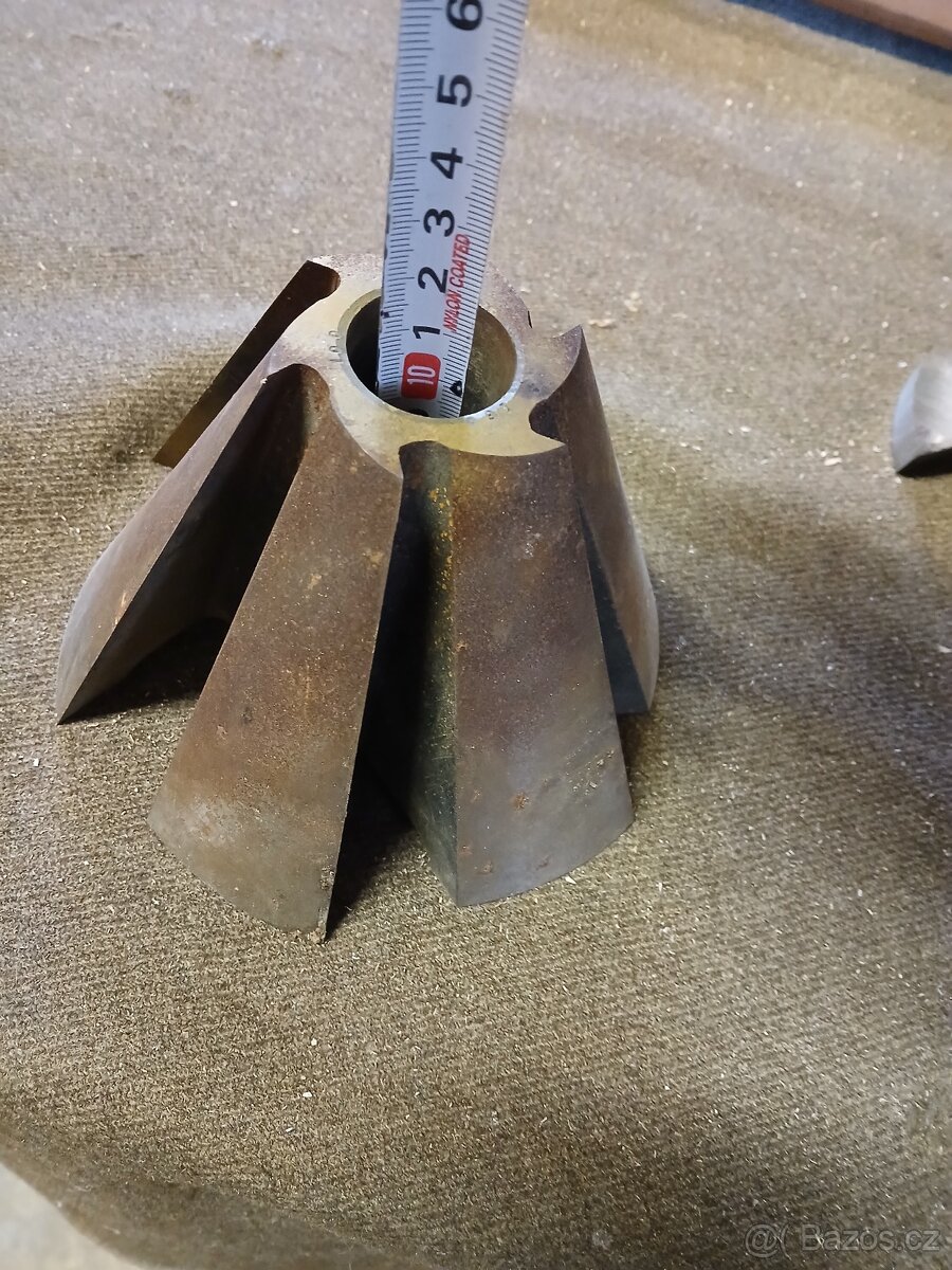 Fréza na dřevo - 2