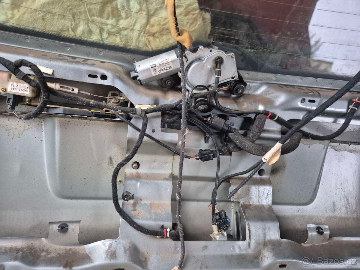 5. dveře kufr Passat B5.5 - 2