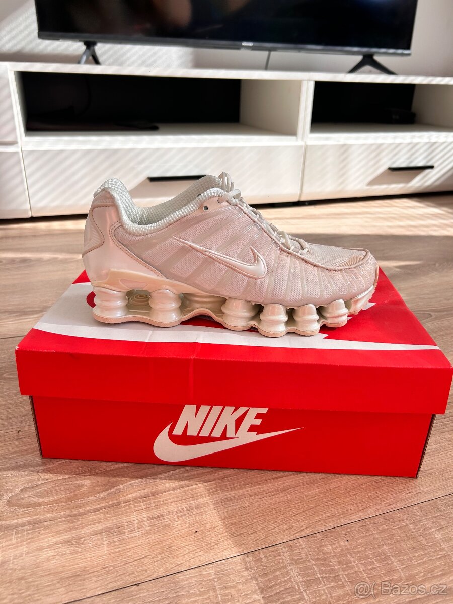 Boty Nike Shox - 2