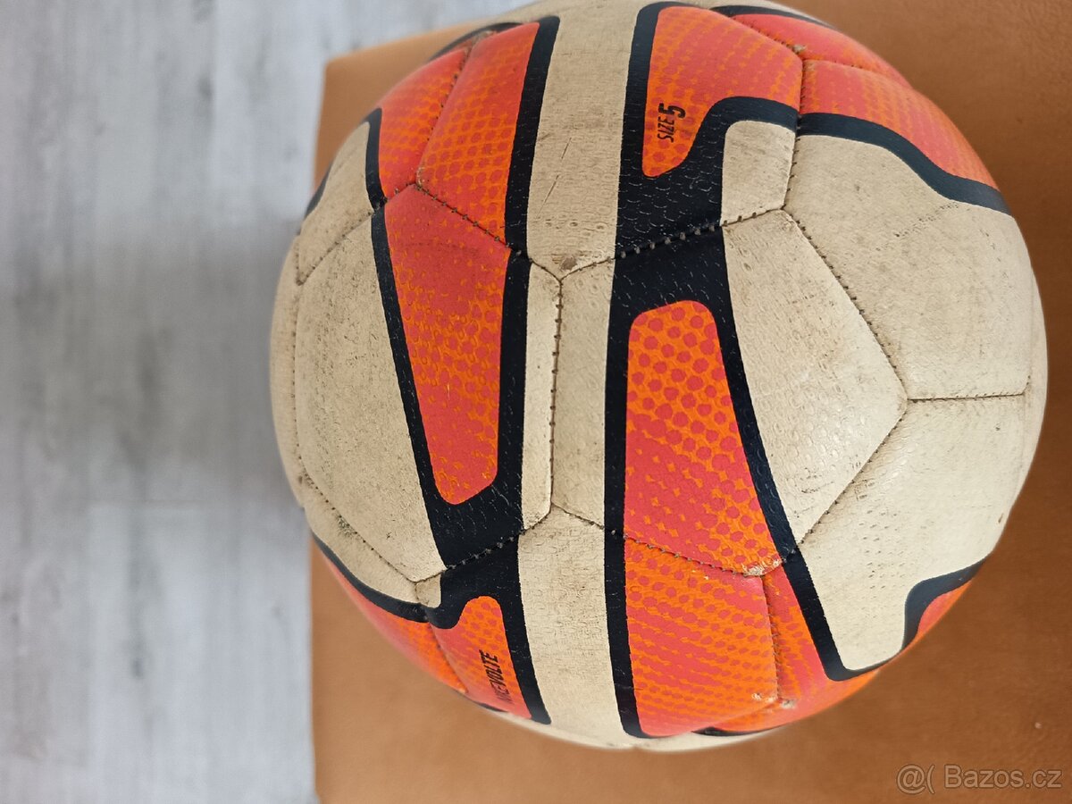 Fotbalový míč - 2