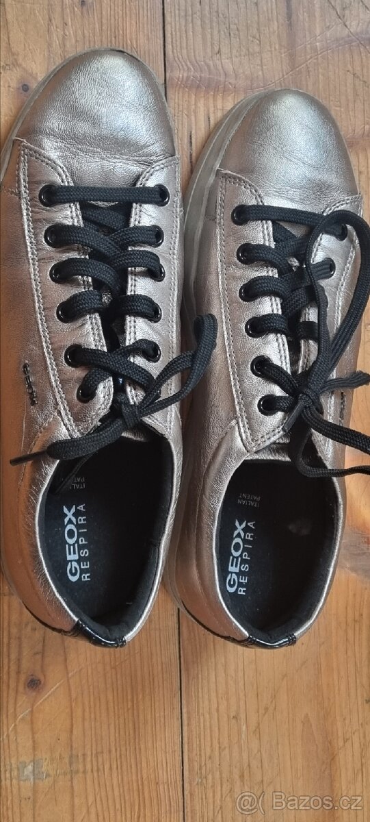 Dámské kožené zlaté boty GEOX - 2