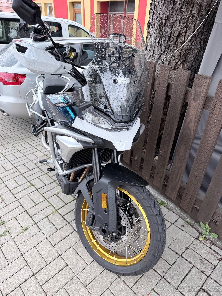 CF MOTO 700 MT - 2