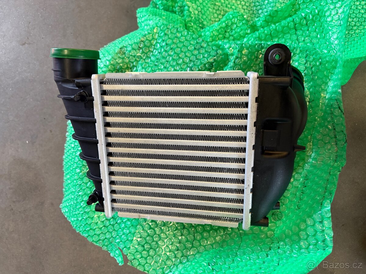 Novy/original intercoler SKODA/VW/SEAT/AUDI - 2