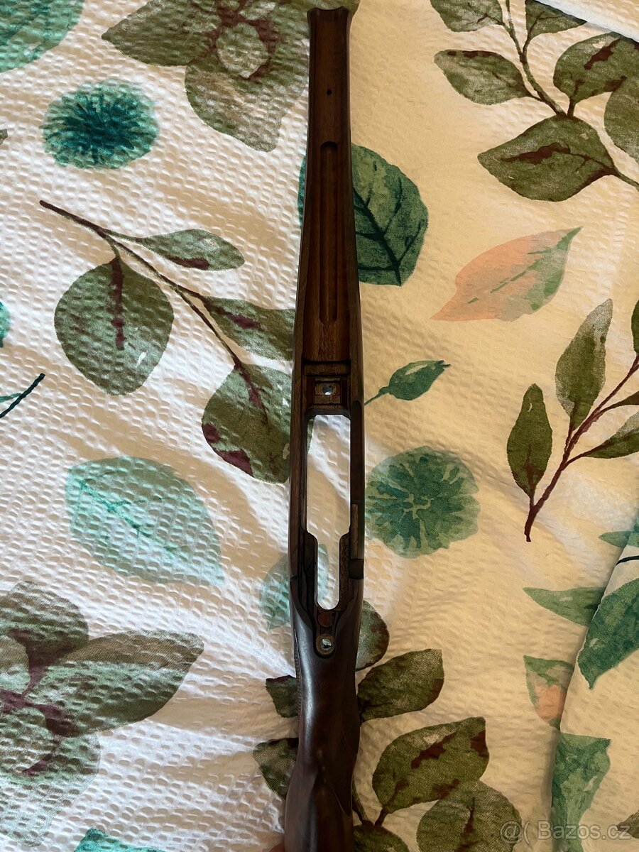 Pažba CZ 557 zásobník - 2