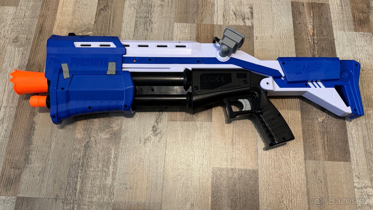 Nerf Fortnite blastery + stojan na blastery - 2