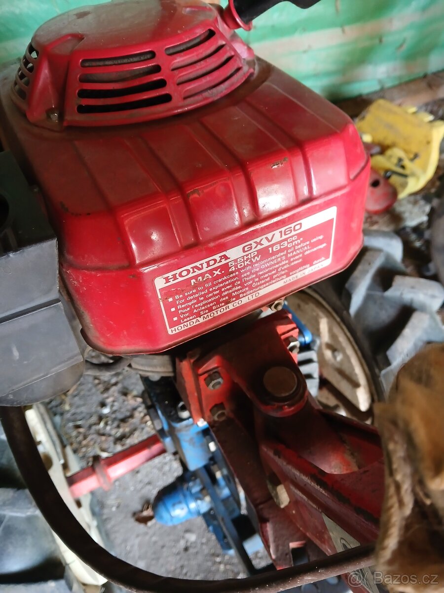 prodám Vari, motor Honda - 2
