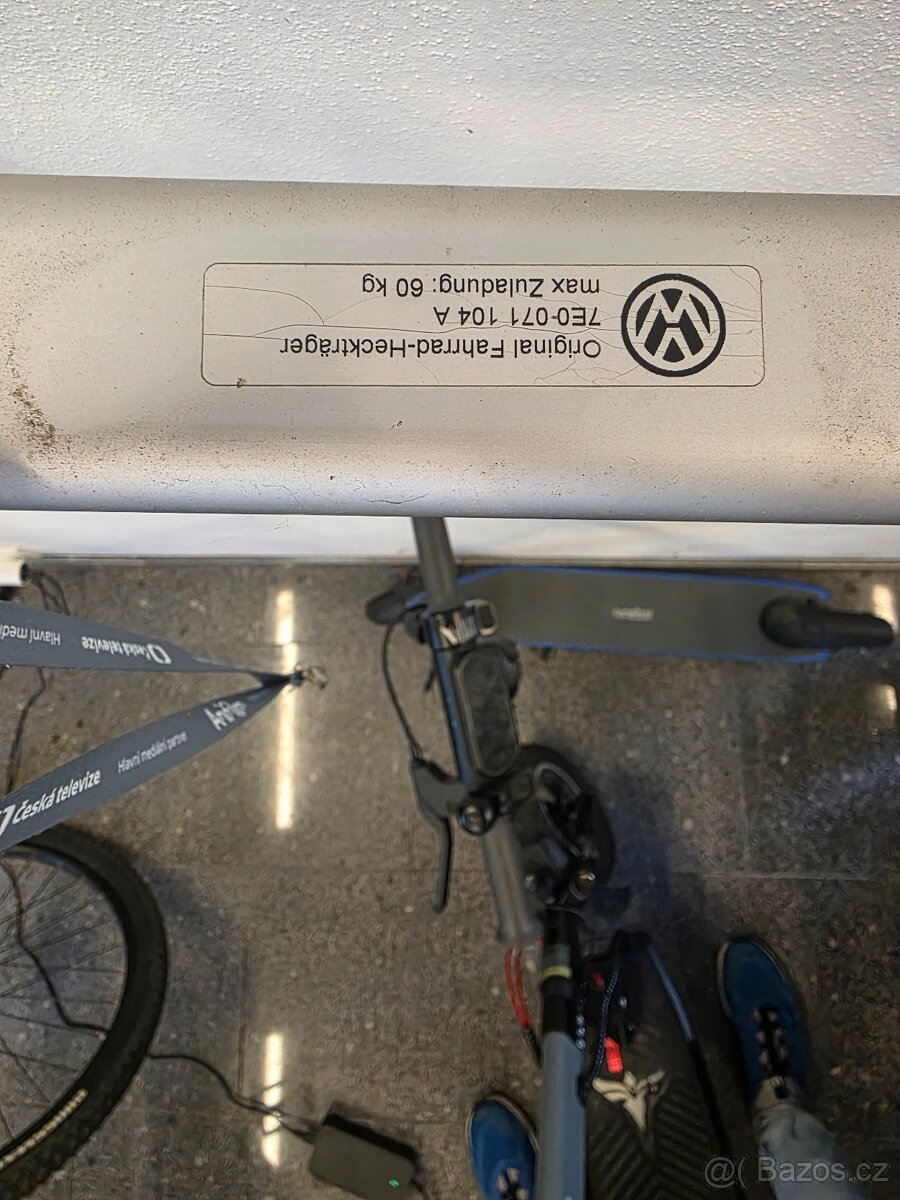Nosič kol vw multivan t6.1 - 2
