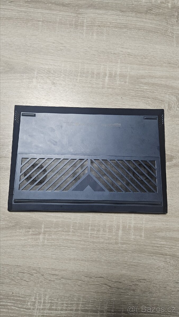 HP Victus herní notebook - 2