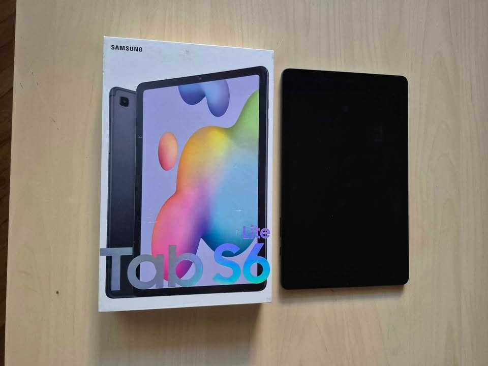 Samsung tab 6 lite LTE - 2