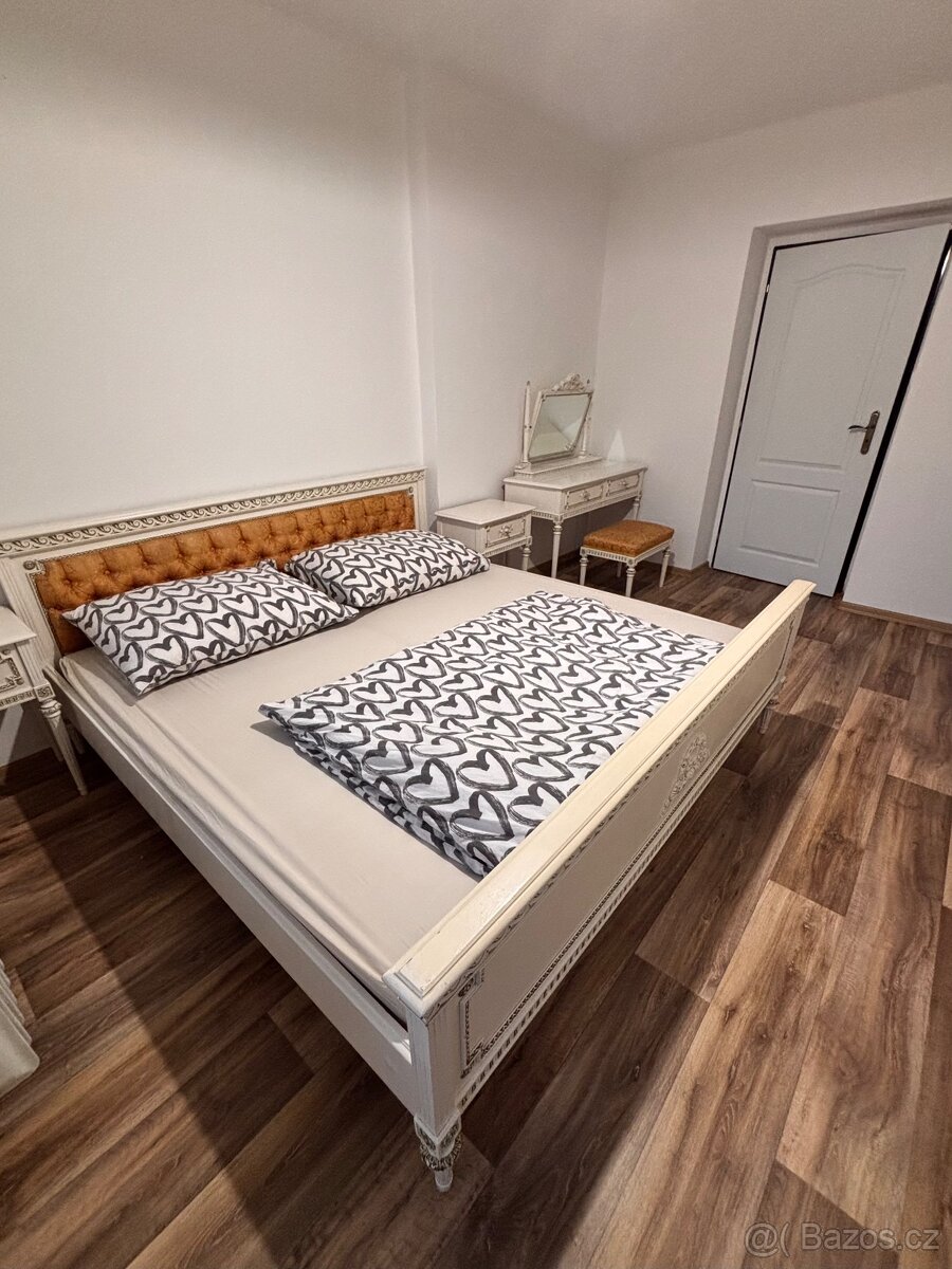 Starožitná ložnice ve stylu Ludvík - 2