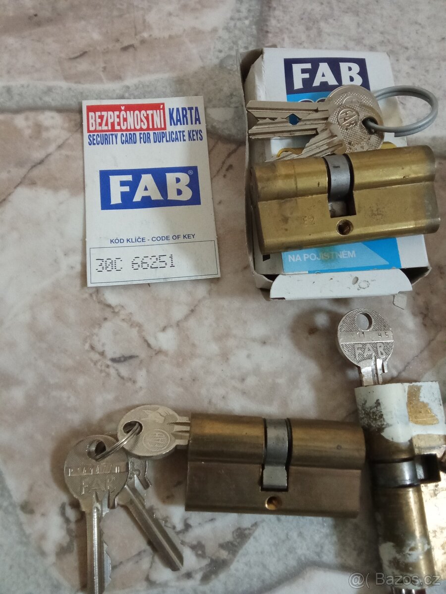 Vložka do dveří FAB 6 ks, zámek - 2