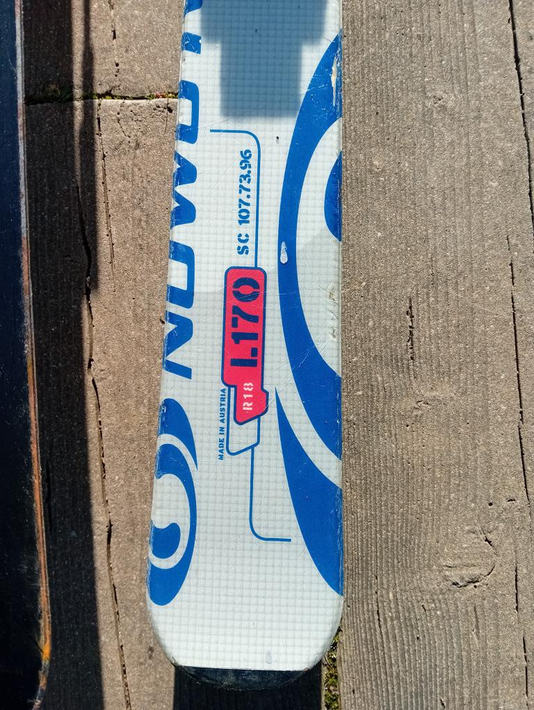 Carvingové lyže Salomon - 2