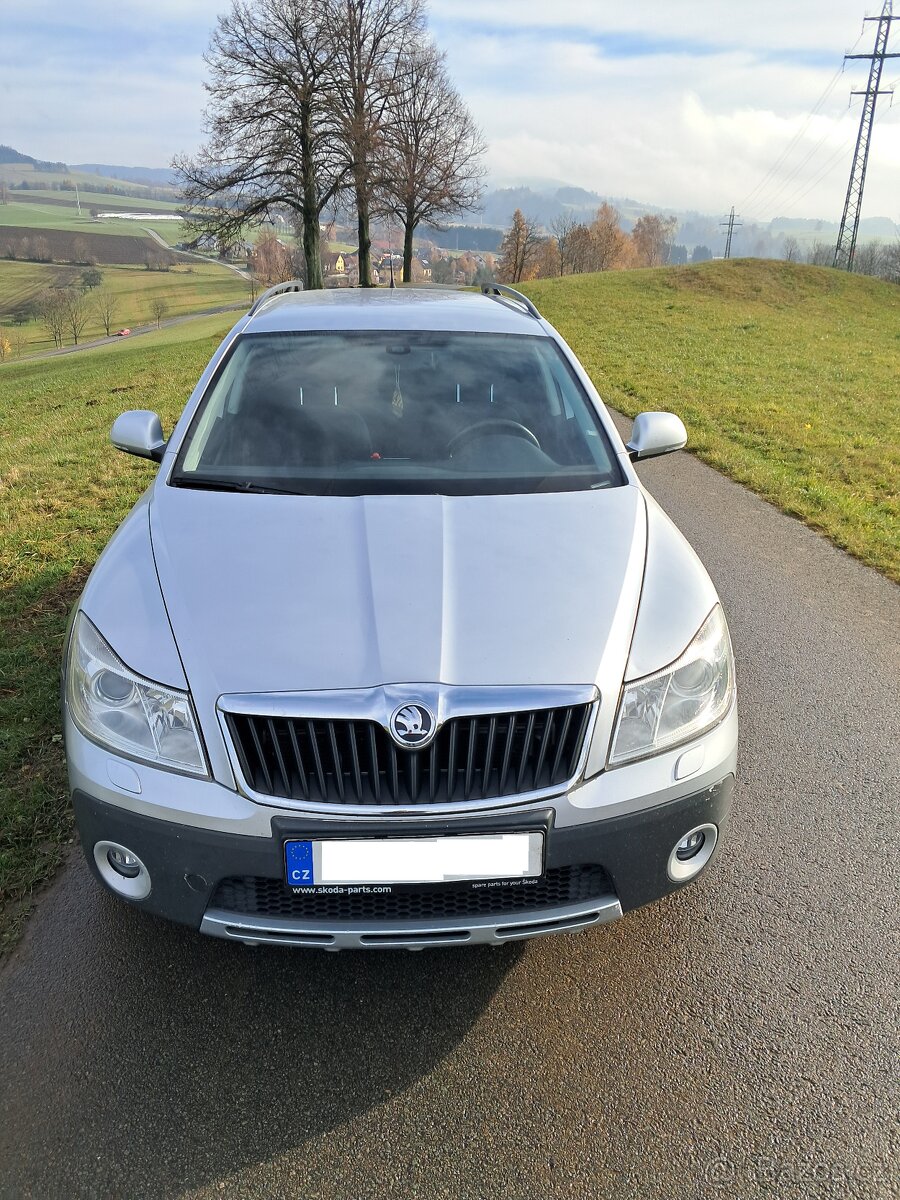 Škoda Octavia 4x4 Scout 2.0 Tdi 103kw Cr - 2