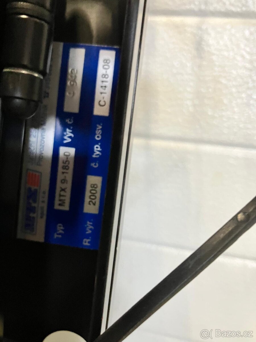 Dělící přepážka - 2