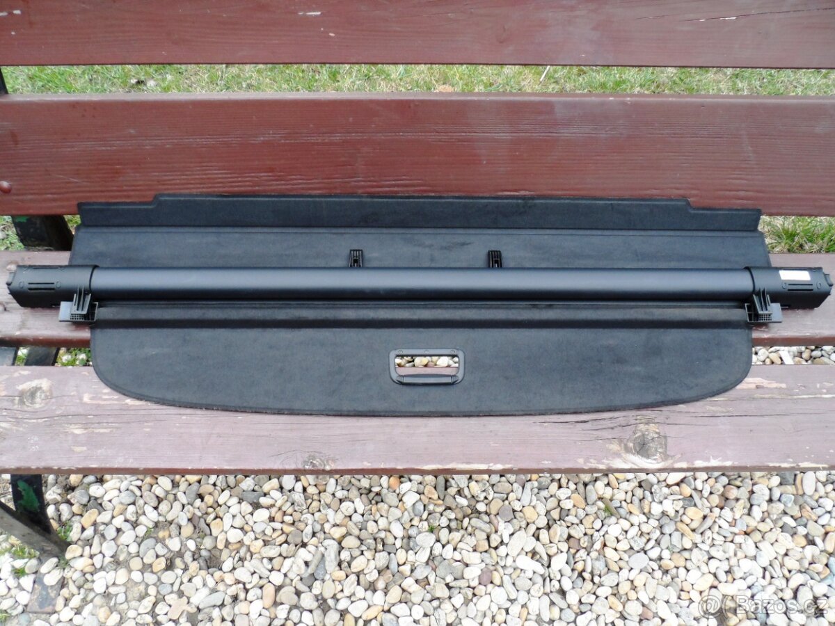 Prodám Originál Roletu kufru do Škoda Superb - 2