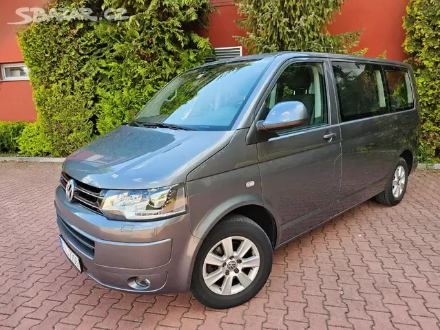 VW Multivan 2.0TDI 103kW,2014,Xenon,Tažné,Navi. - 2