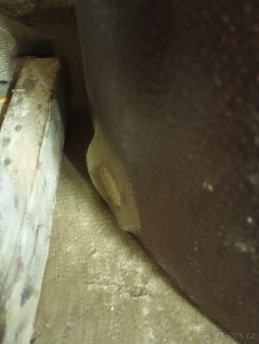 Kameninová nádoba - 2