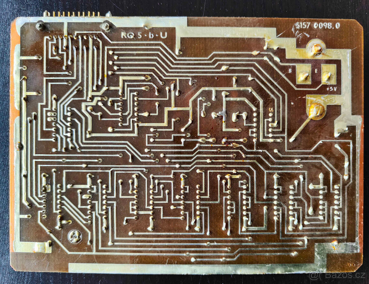 Stará karta zlacené konektory a patice - 2
