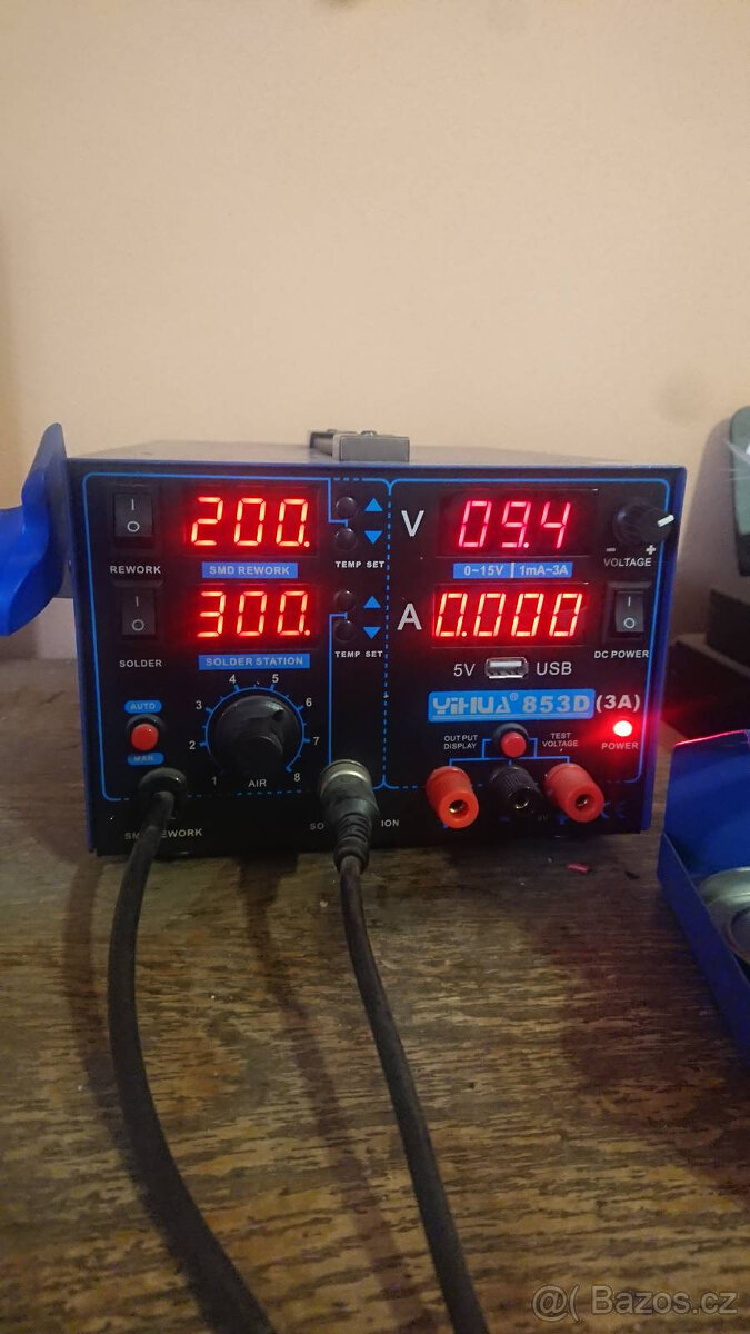 Pájecí stanice 3v1 YIHUA 853D – Plně funkční - 2